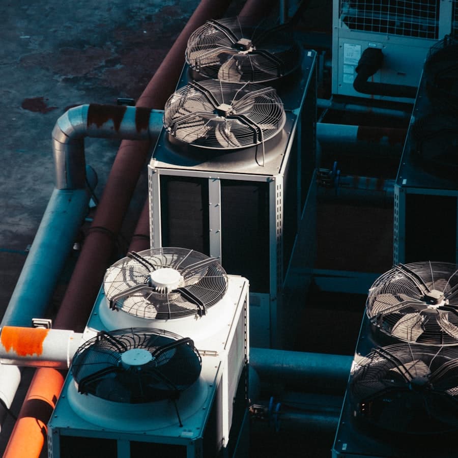 Industrial refrigeration condensing units